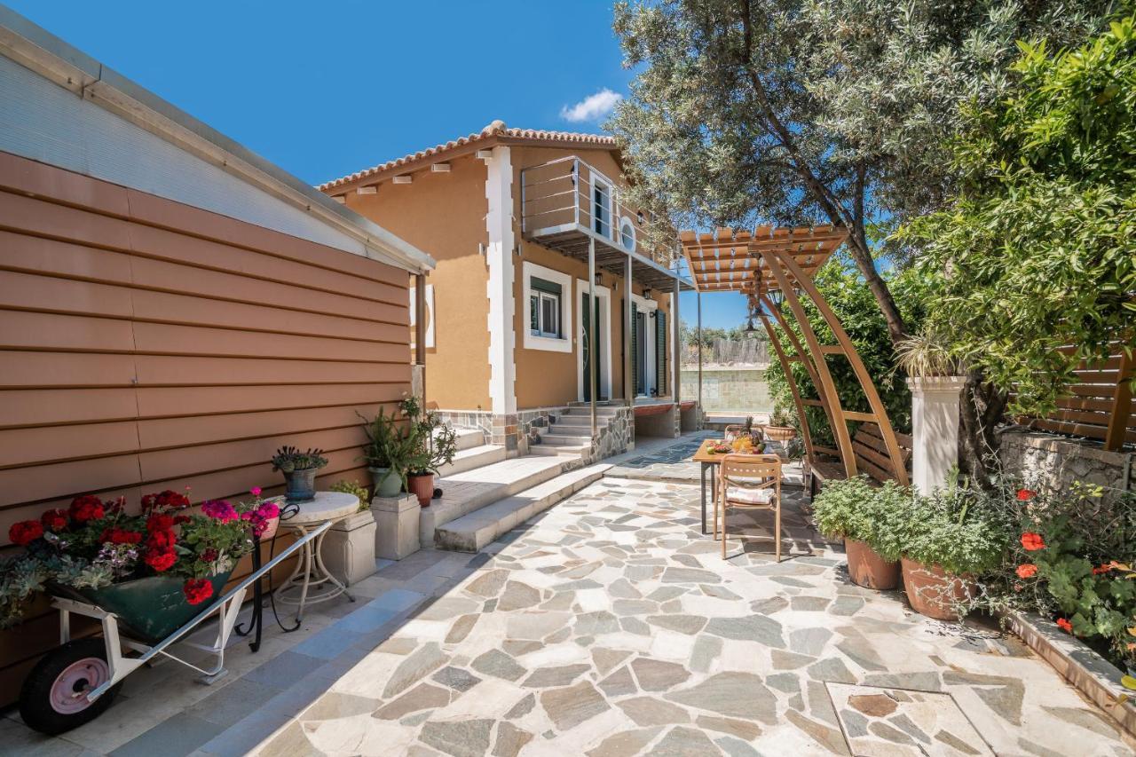 Zamor Family Villa 2 Romirion Exterior photo