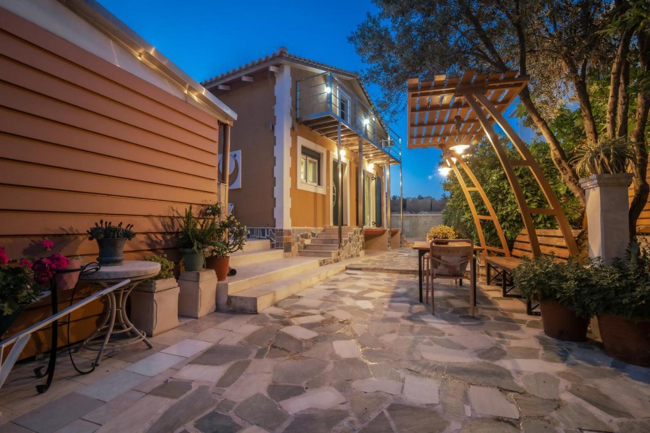 Zamor Family Villa 2 Romirion Exterior photo